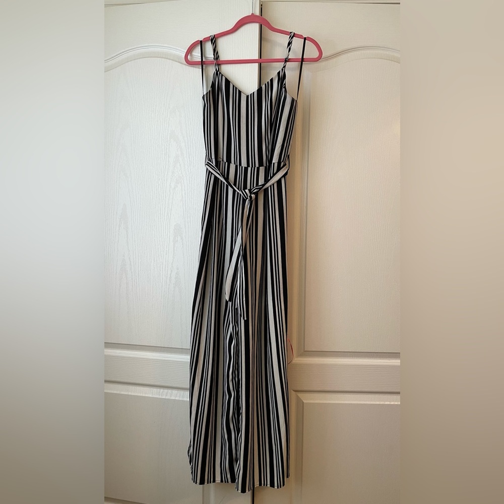 Monteau Black and White Striped StrappyJump Suit - size large